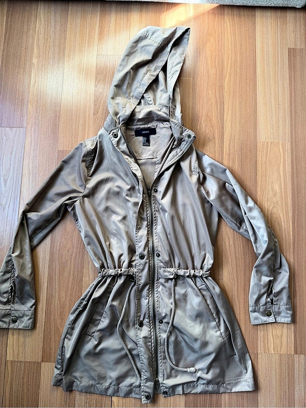 Forever 21 Women’s Small S Hooded Anorak Utility Jacket Taupe Beige Cinch Waist